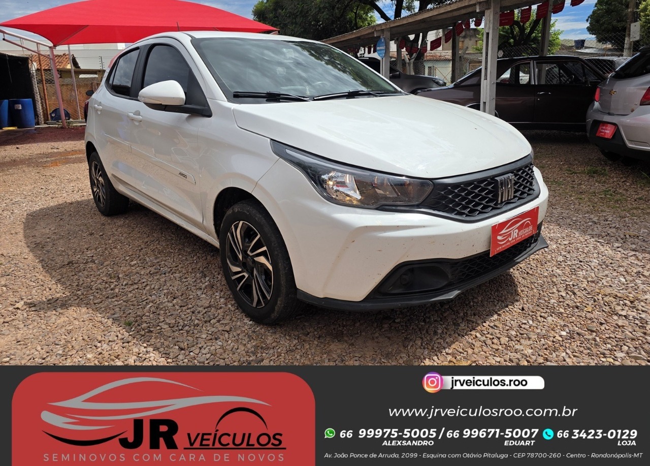 Veículo disponível na JR Veículos